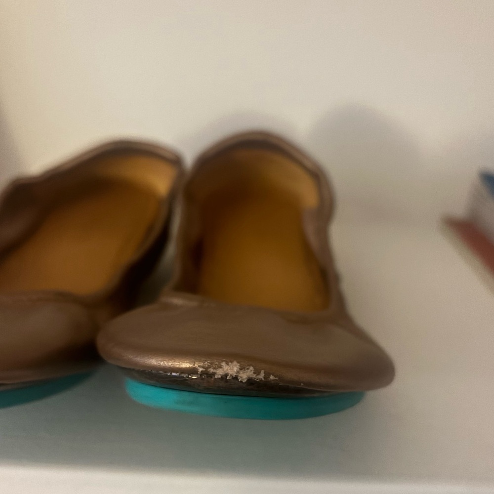 Rose gold Tieks - like new - Picture 2 of 4